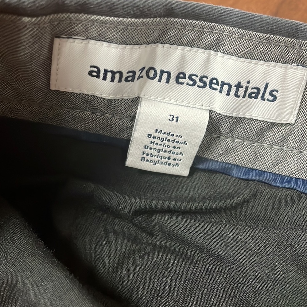 Amazon Essentials Mens Classic Cargo Short - Blue - Picture 3 of 4
